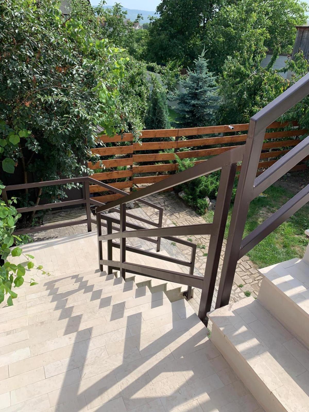 Luxus Cluj Airport Apartments מראה חיצוני תמונה